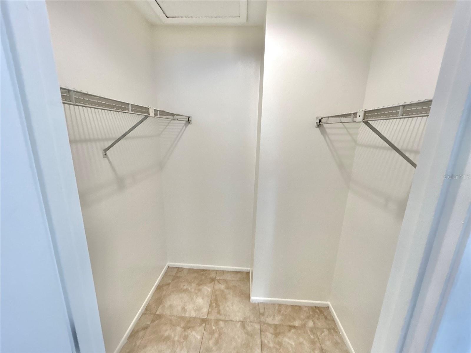 CORTEZ GARDENS FIRST SEC - Residential Lease