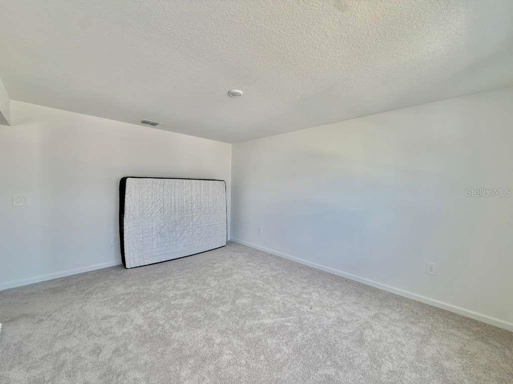 HUNT CLUB GROVES 40S - Residential