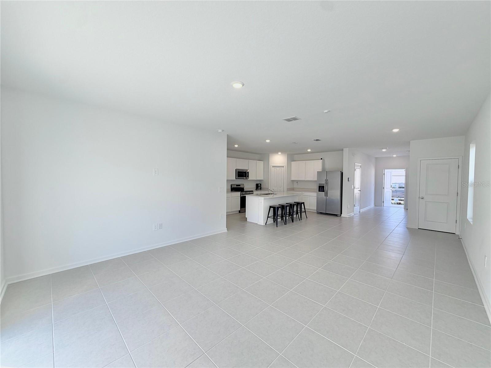 HUNT CLUB GROVES 40S - Residential