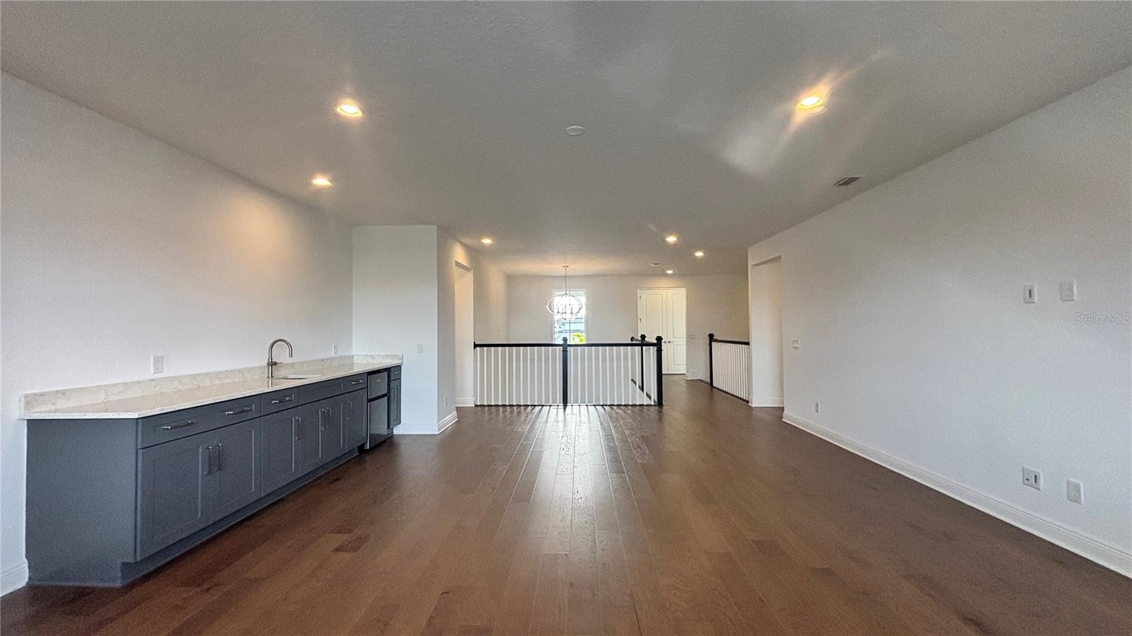 LAUREL POINTE PH 1 - Residential