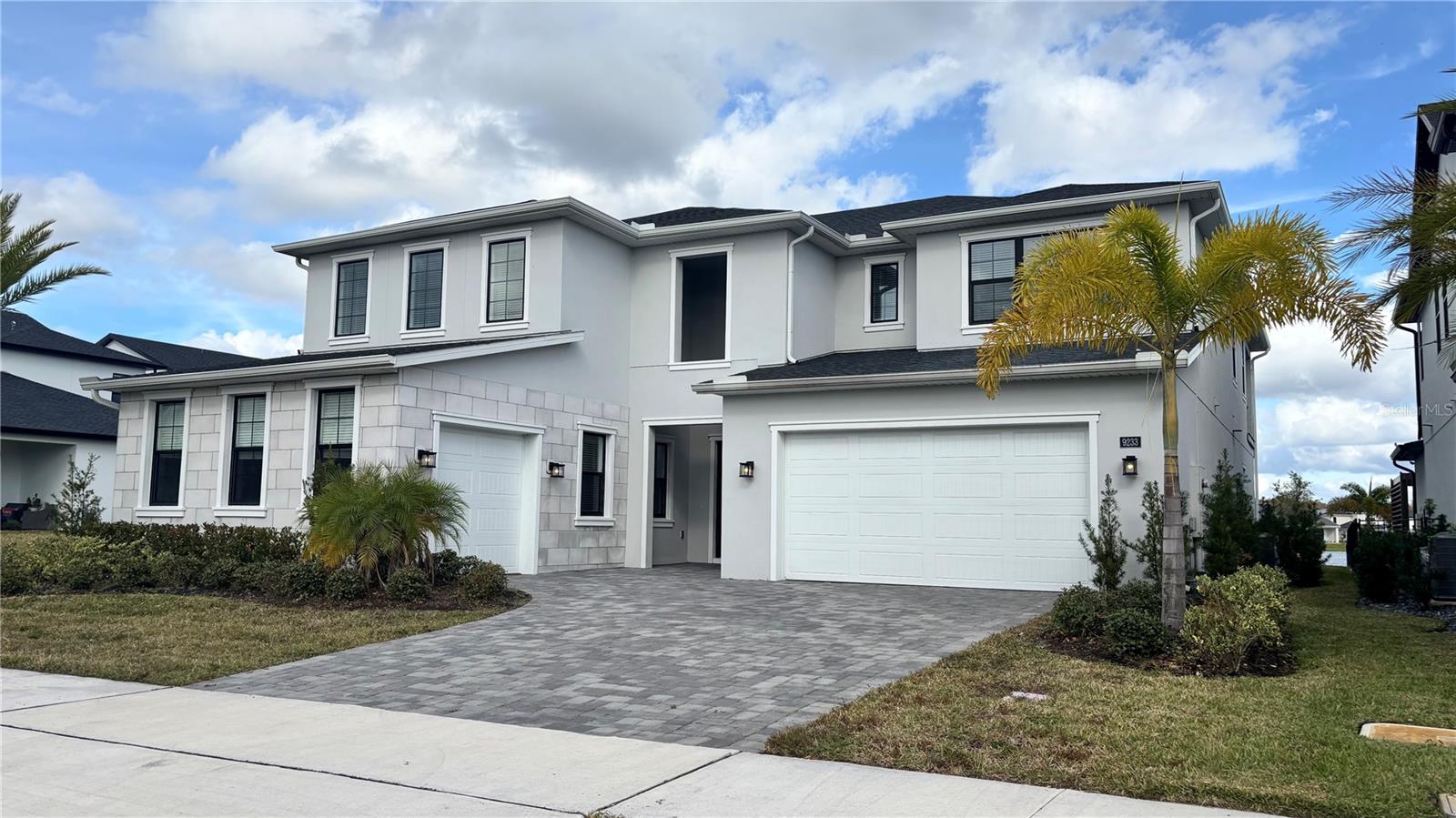 LAUREL POINTE PH 1 - Residential