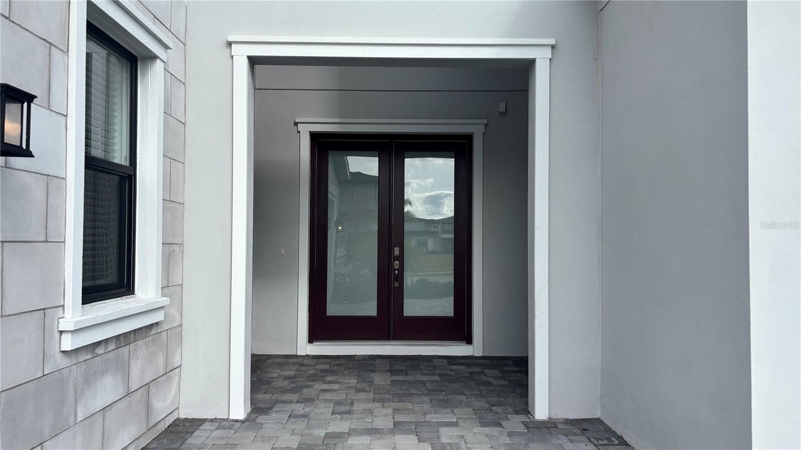 LAUREL POINTE PH 1 - Residential