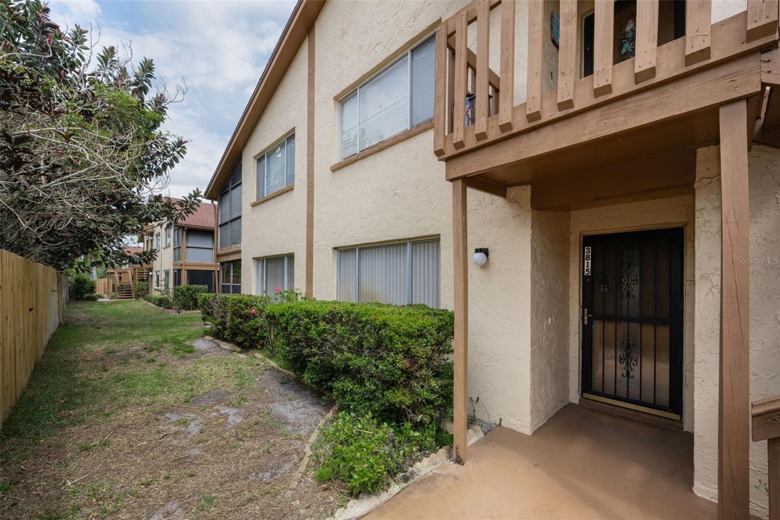 BEACON LAKES CONDO 05 01 - Residential
