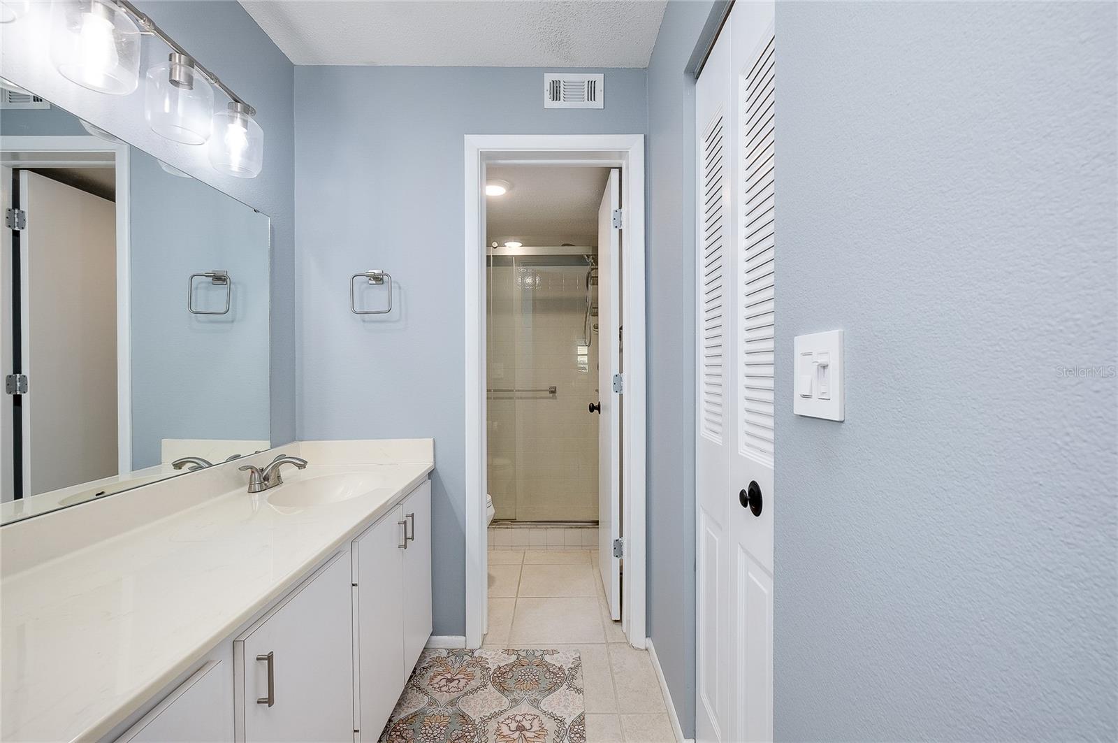 MISSION LAKES - Residential