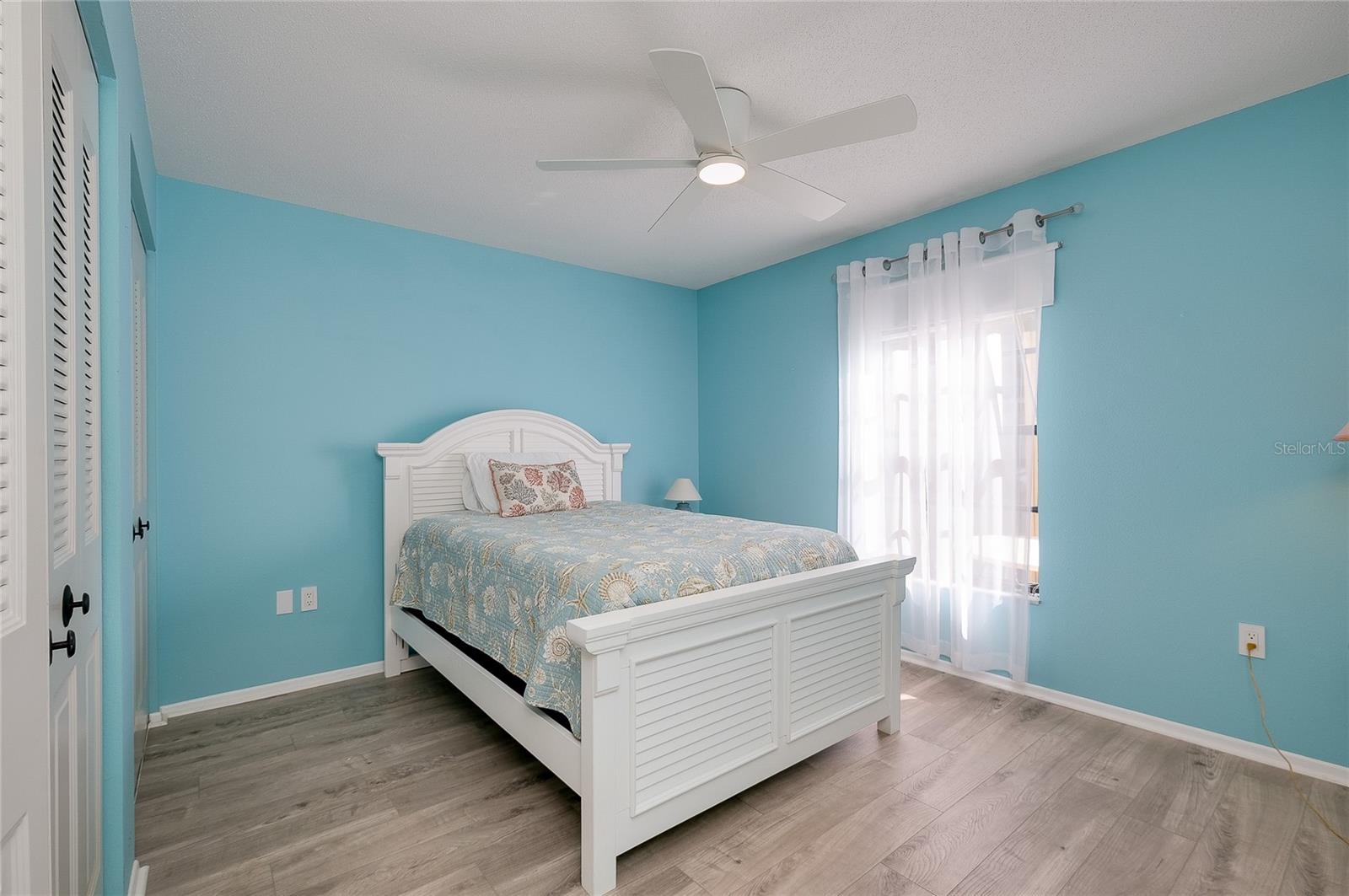 MISSION LAKES - Residential