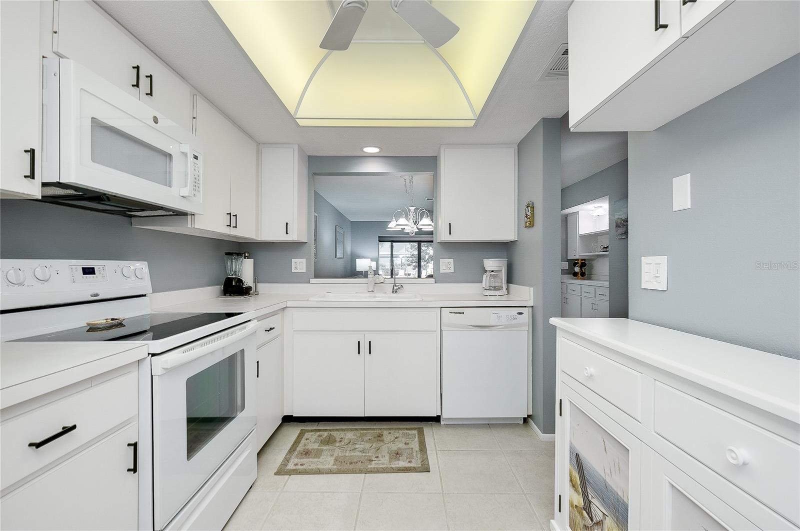 MISSION LAKES - Residential