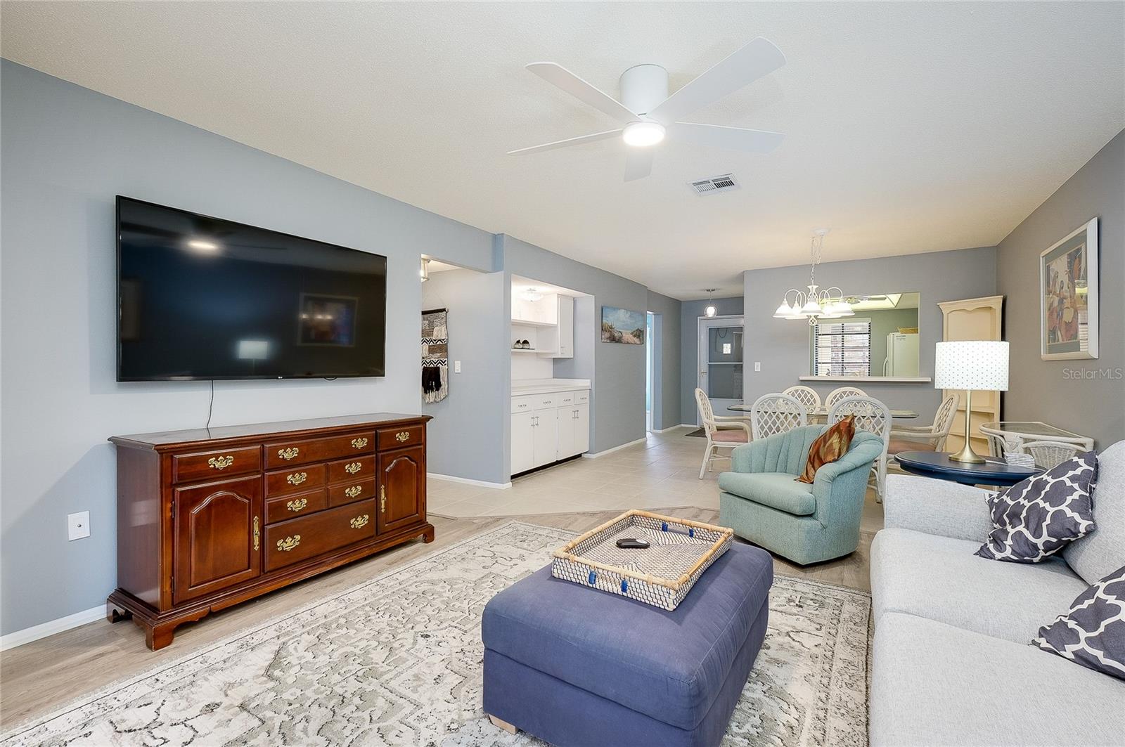 MISSION LAKES - Residential