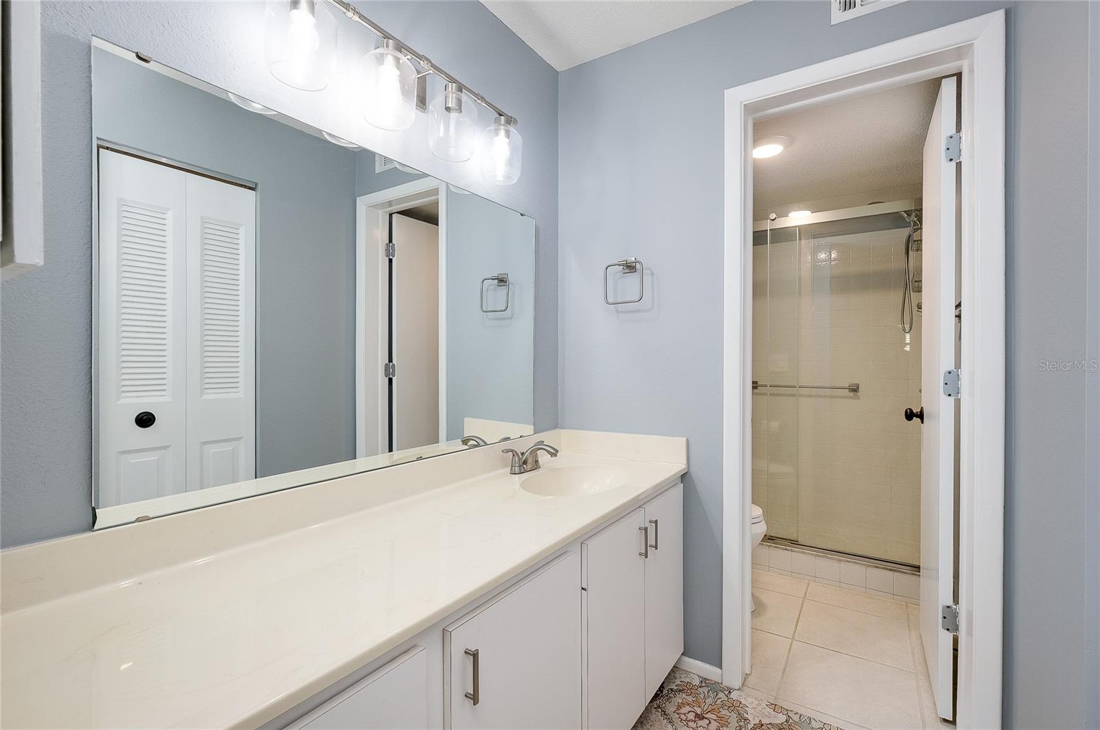 MISSION LAKES - Residential