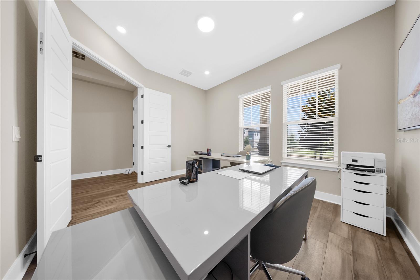 SILVERLEAF RESERVE/HAMLIN PH 2 - Residential Lease