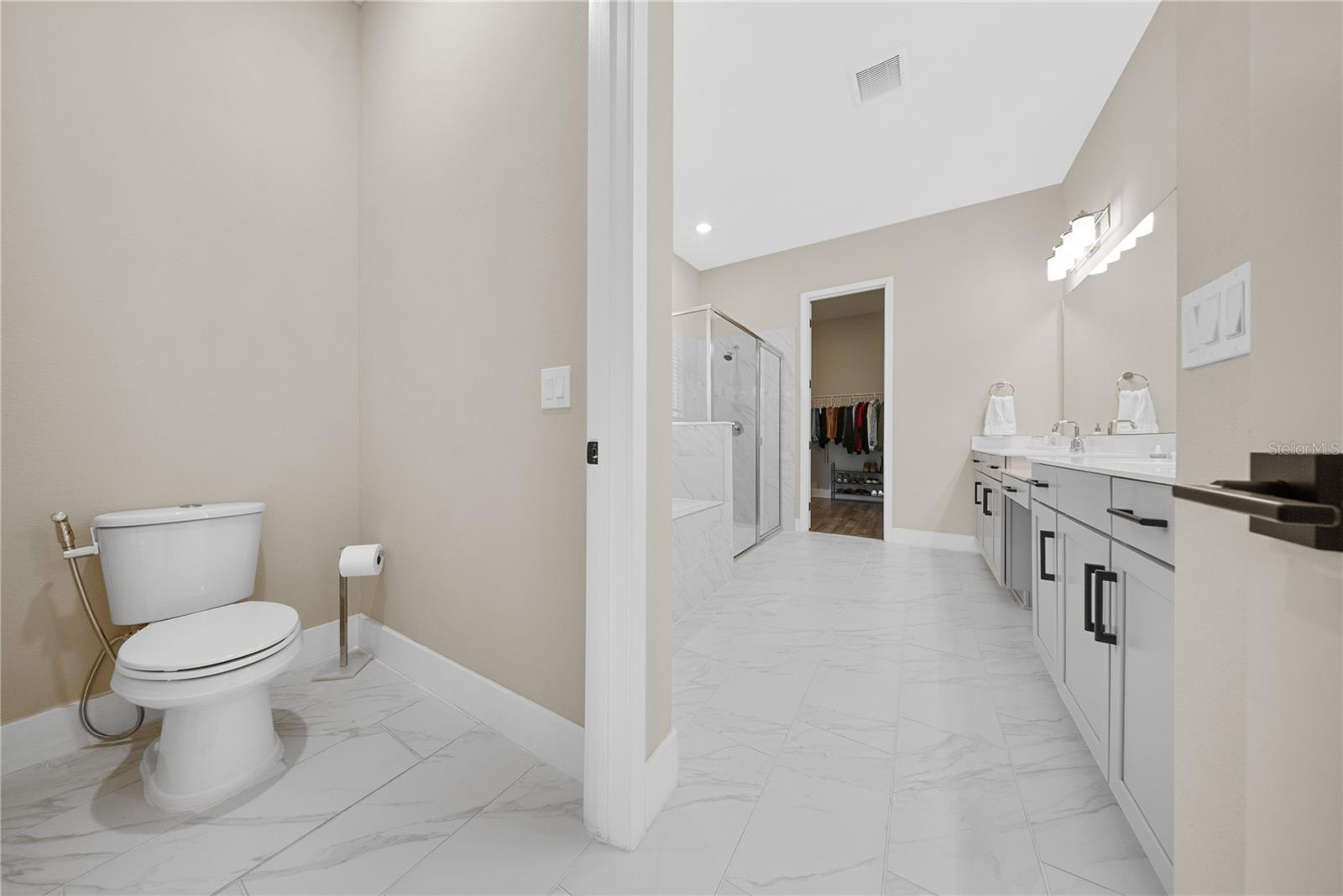 SILVERLEAF RESERVE/HAMLIN PH 2 - Residential Lease
