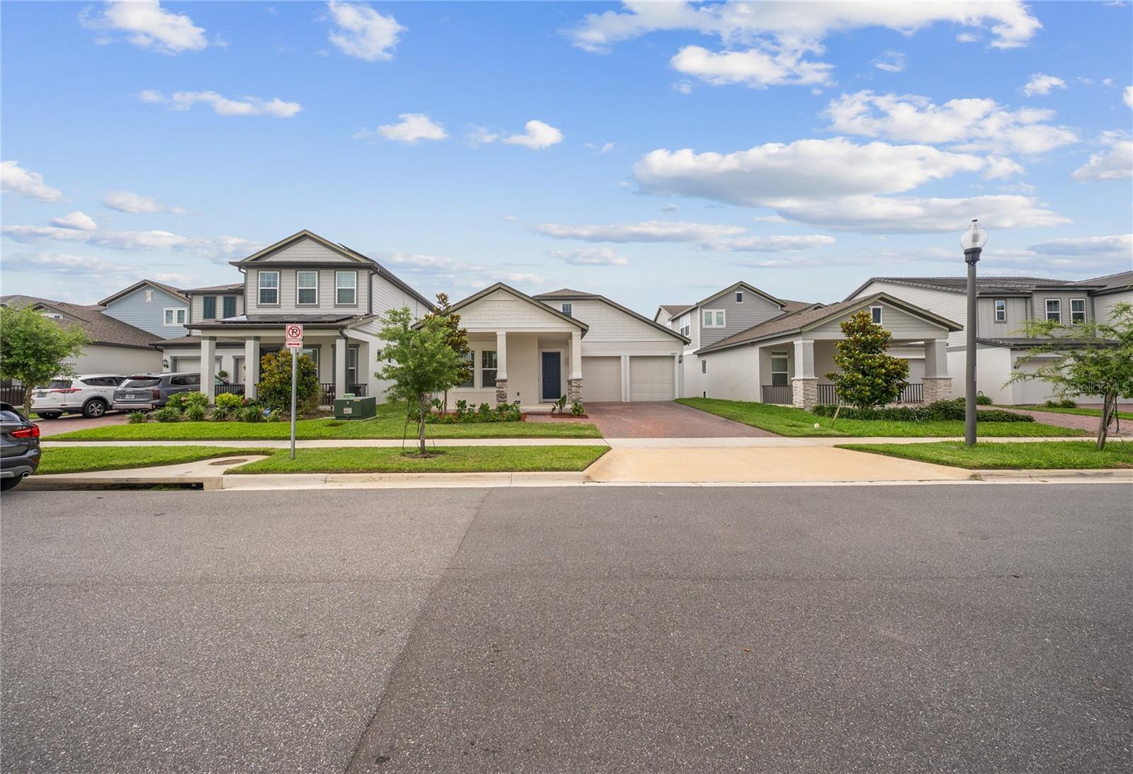 SILVERLEAF RESERVE/HAMLIN PH 2 - Residential Lease