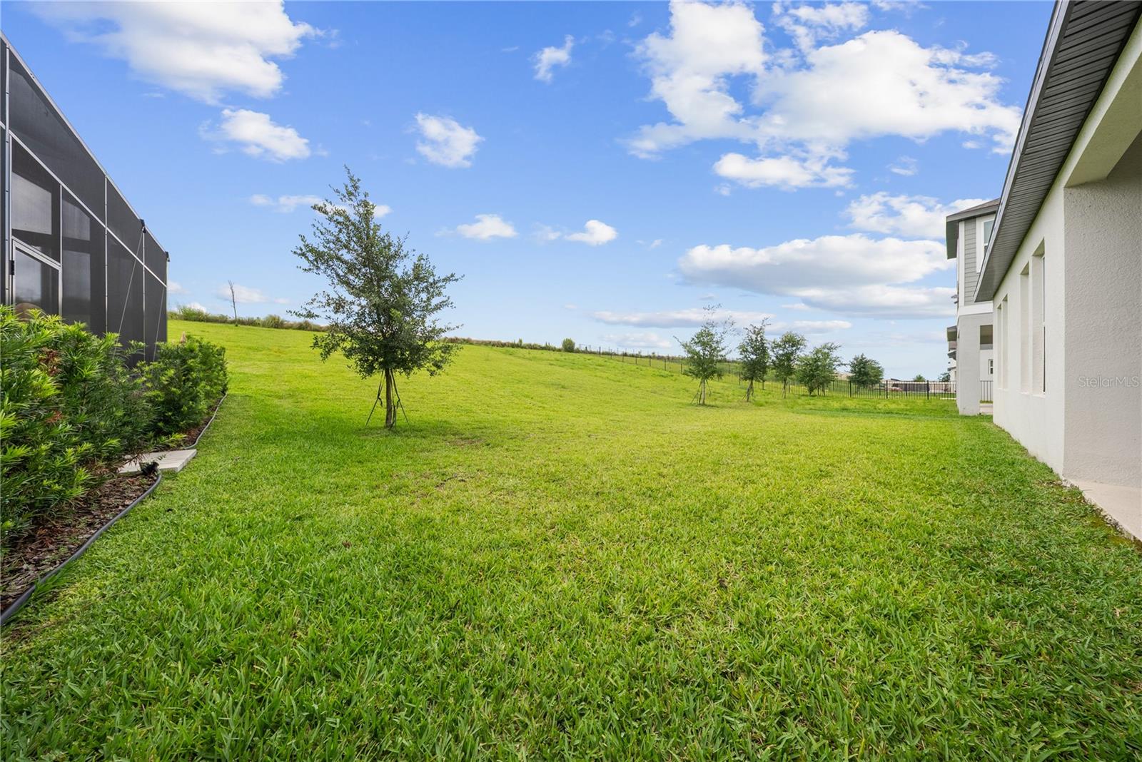 SILVERLEAF RESERVE/HAMLIN PH 2 - Residential Lease
