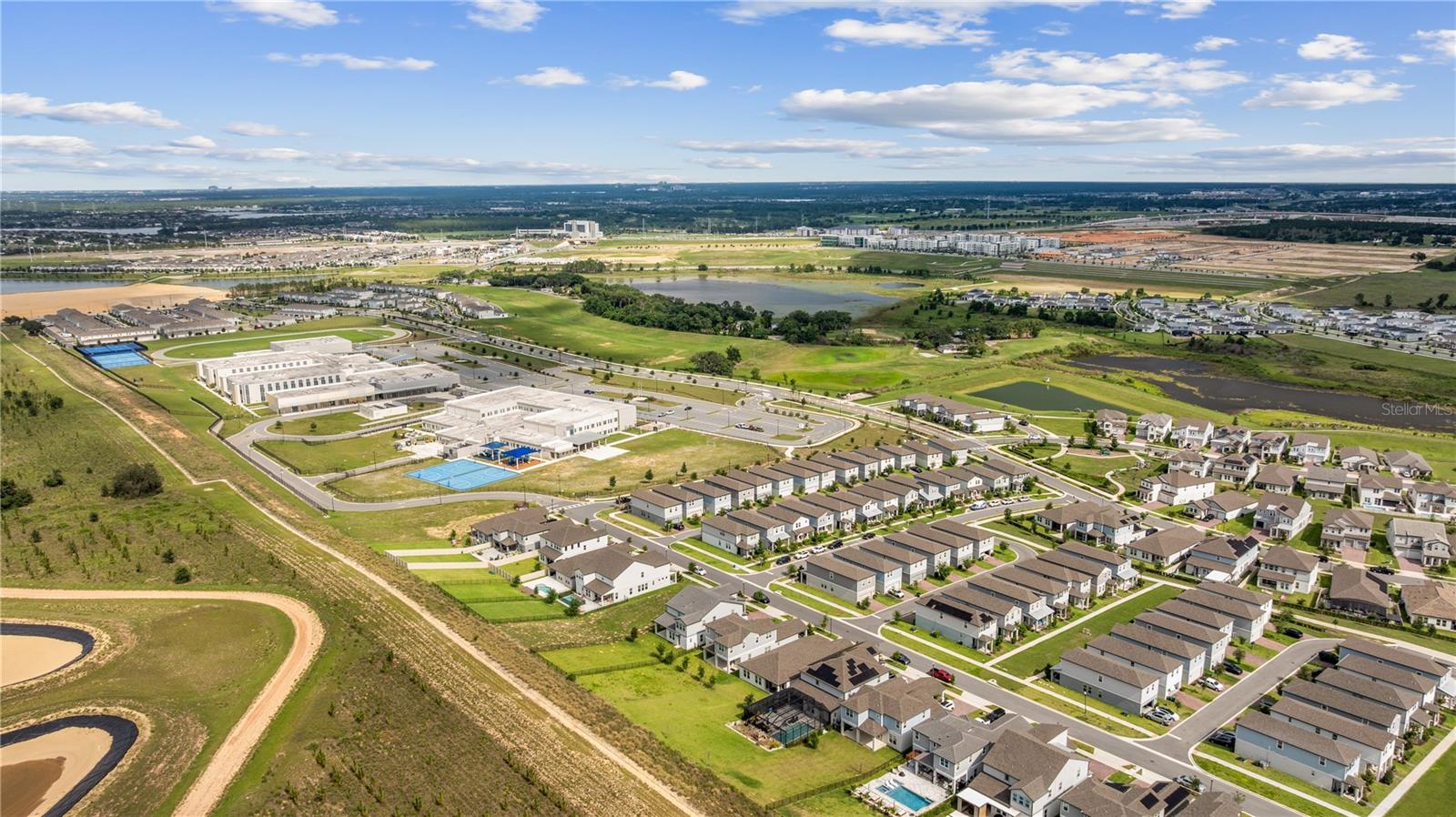 SILVERLEAF RESERVE/HAMLIN PH 2 - Residential Lease