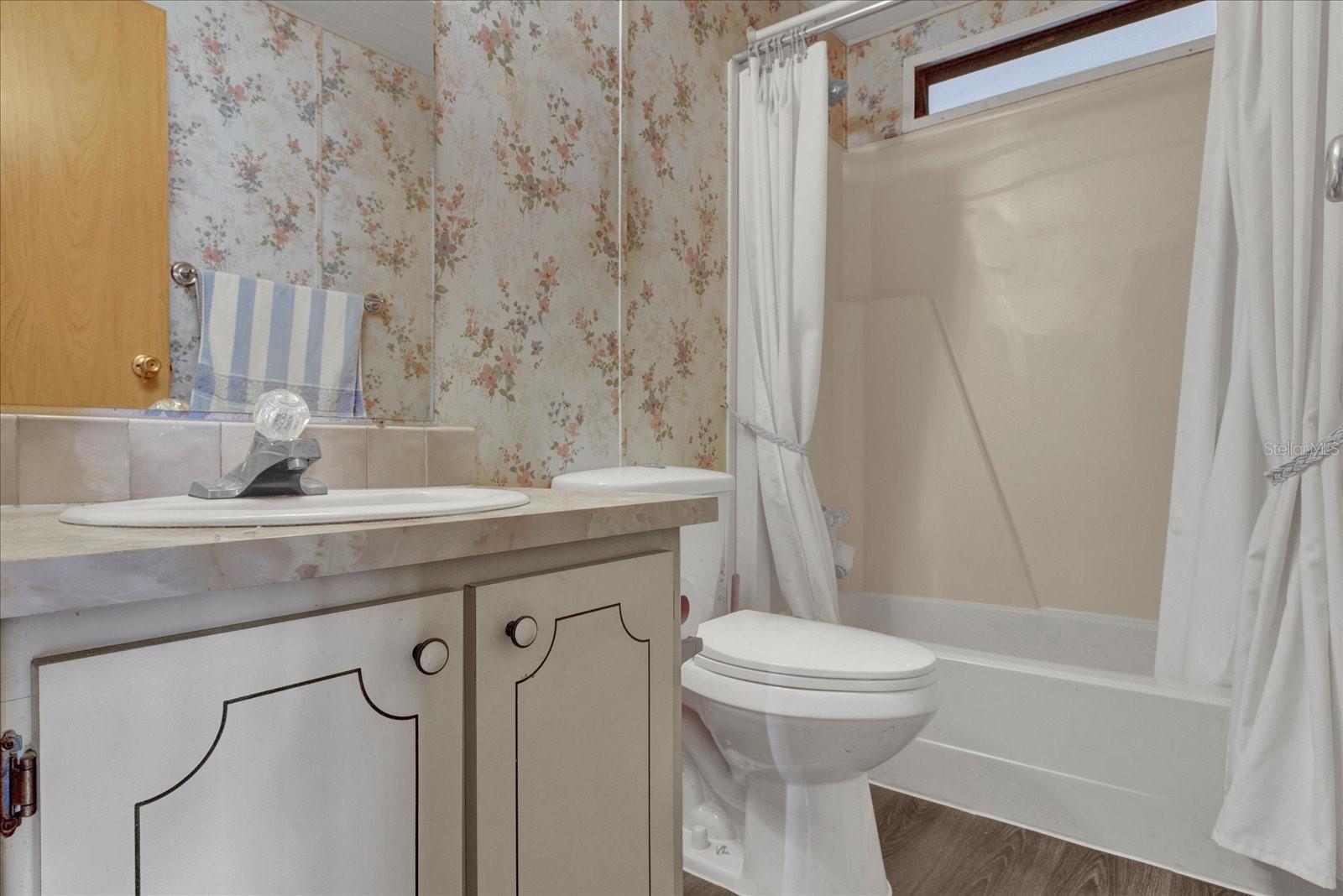 TIMBERWOODS ESTATES - Residential