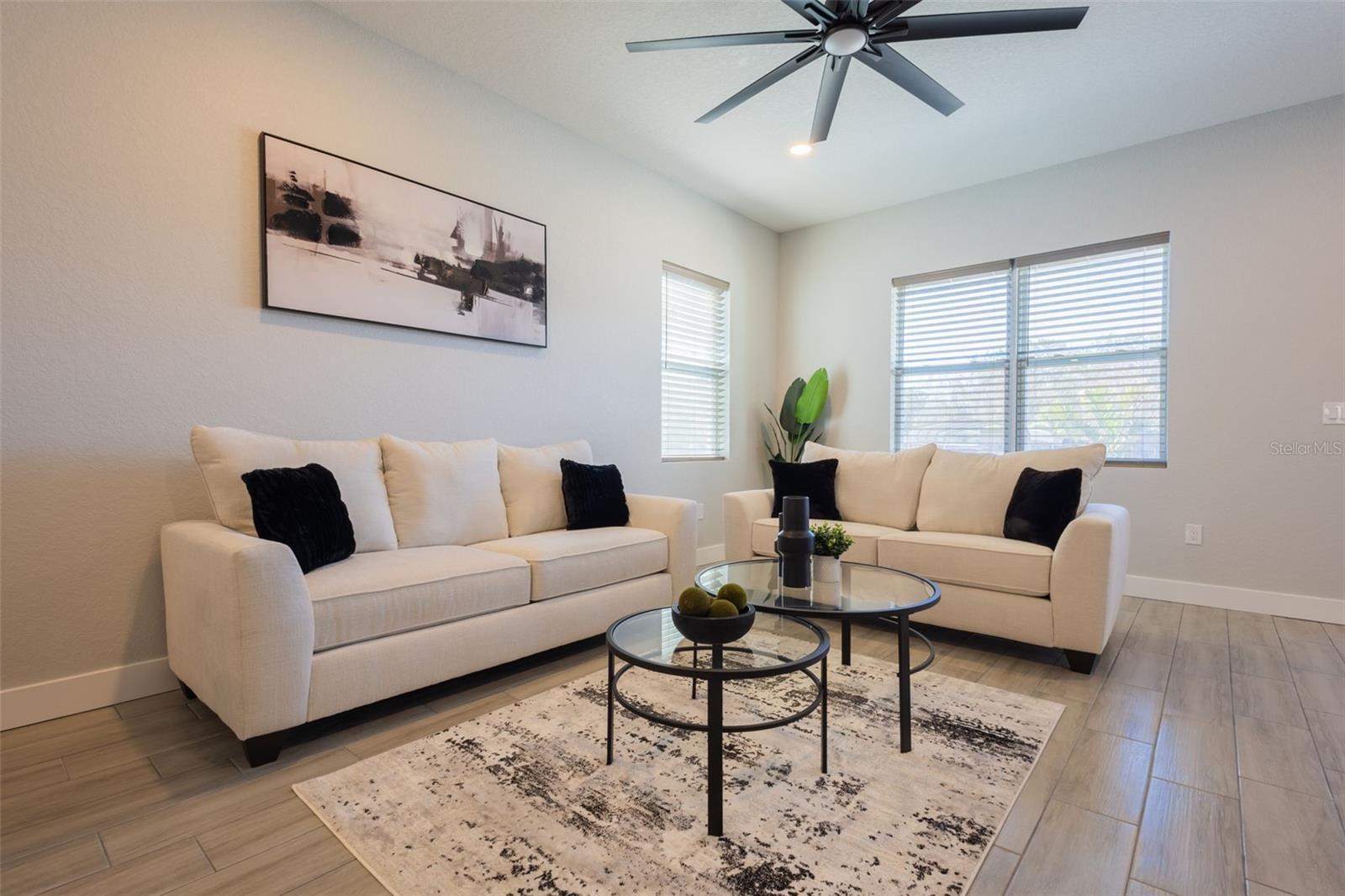 SUNSHINE RANCHES #2 - Residential Lease