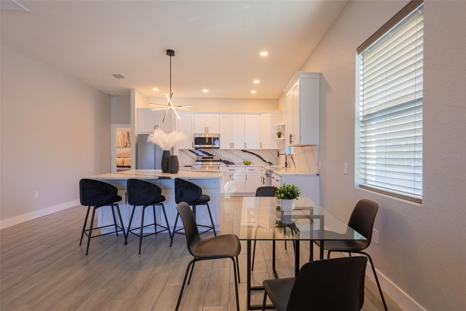 SUNSHINE RANCHES #2 - Residential Lease