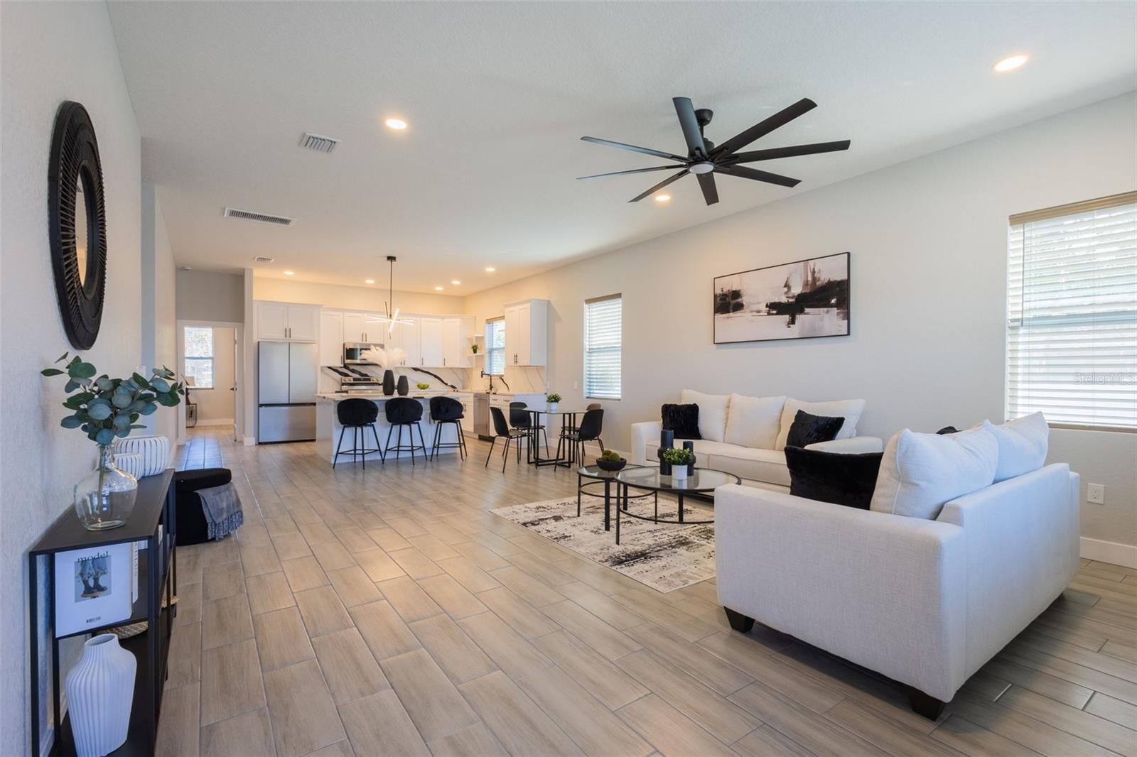 SUNSHINE RANCHES #2 - Residential Lease
