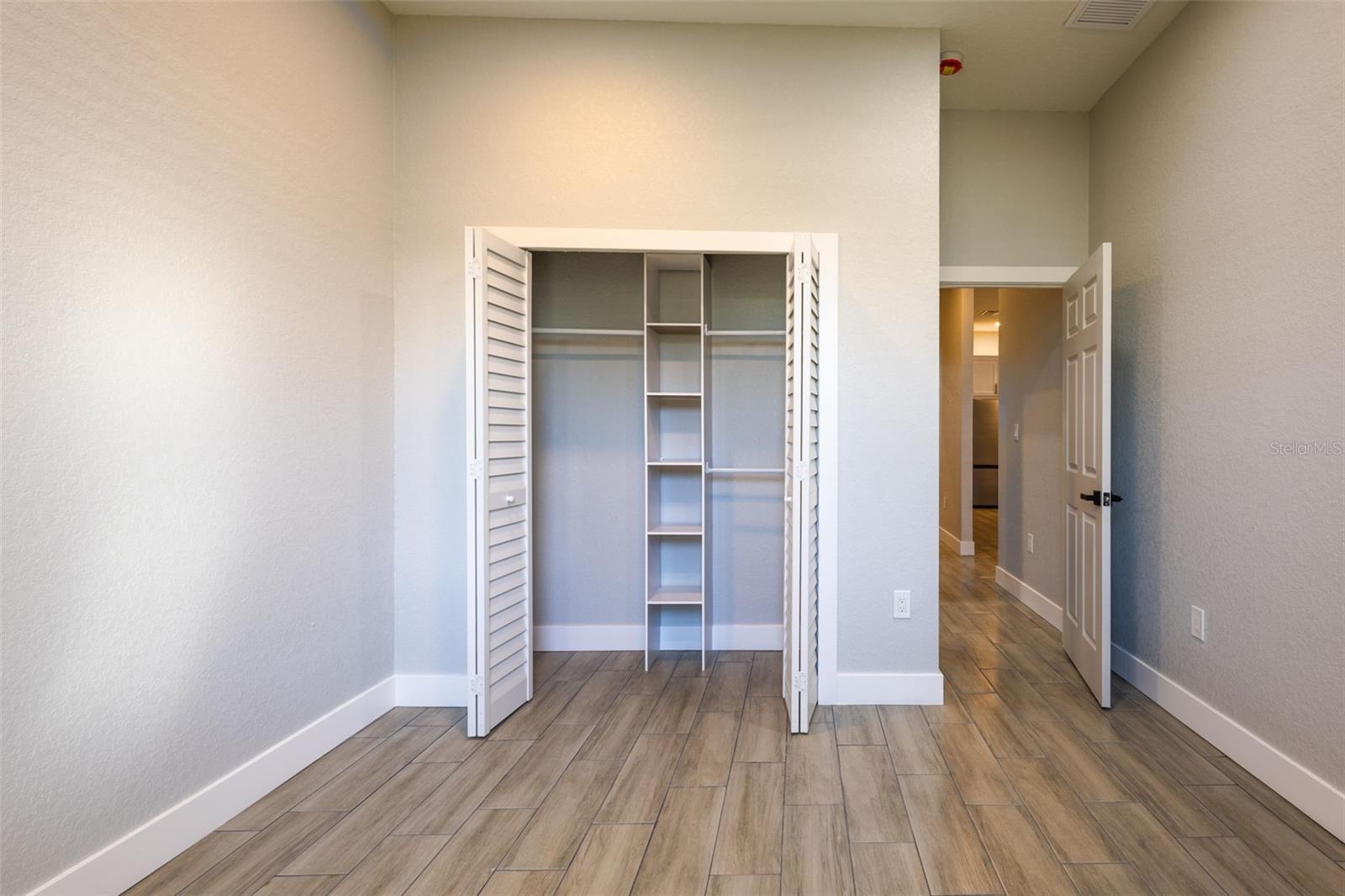 SUNSHINE RANCHES #2 - Residential Lease
