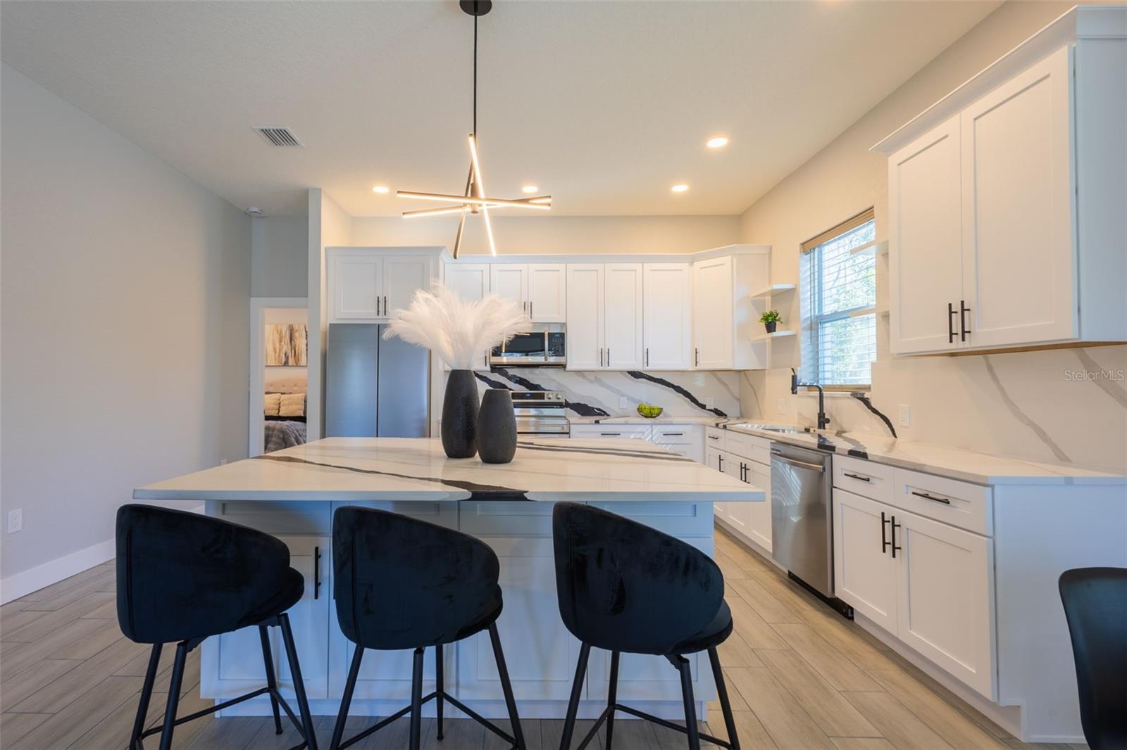 SUNSHINE RANCHES #2 - Residential Lease