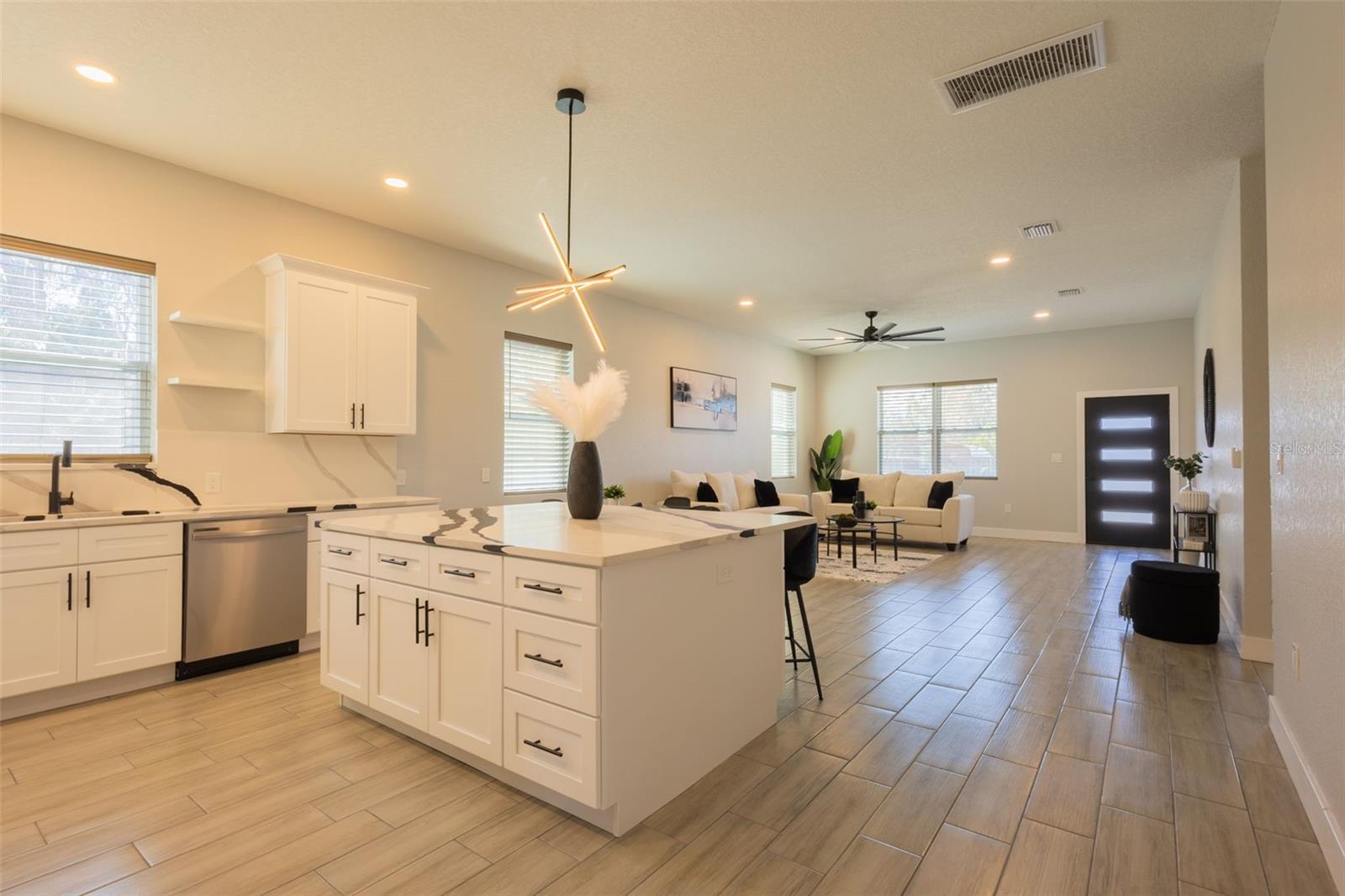 SUNSHINE RANCHES #2 - Residential Lease