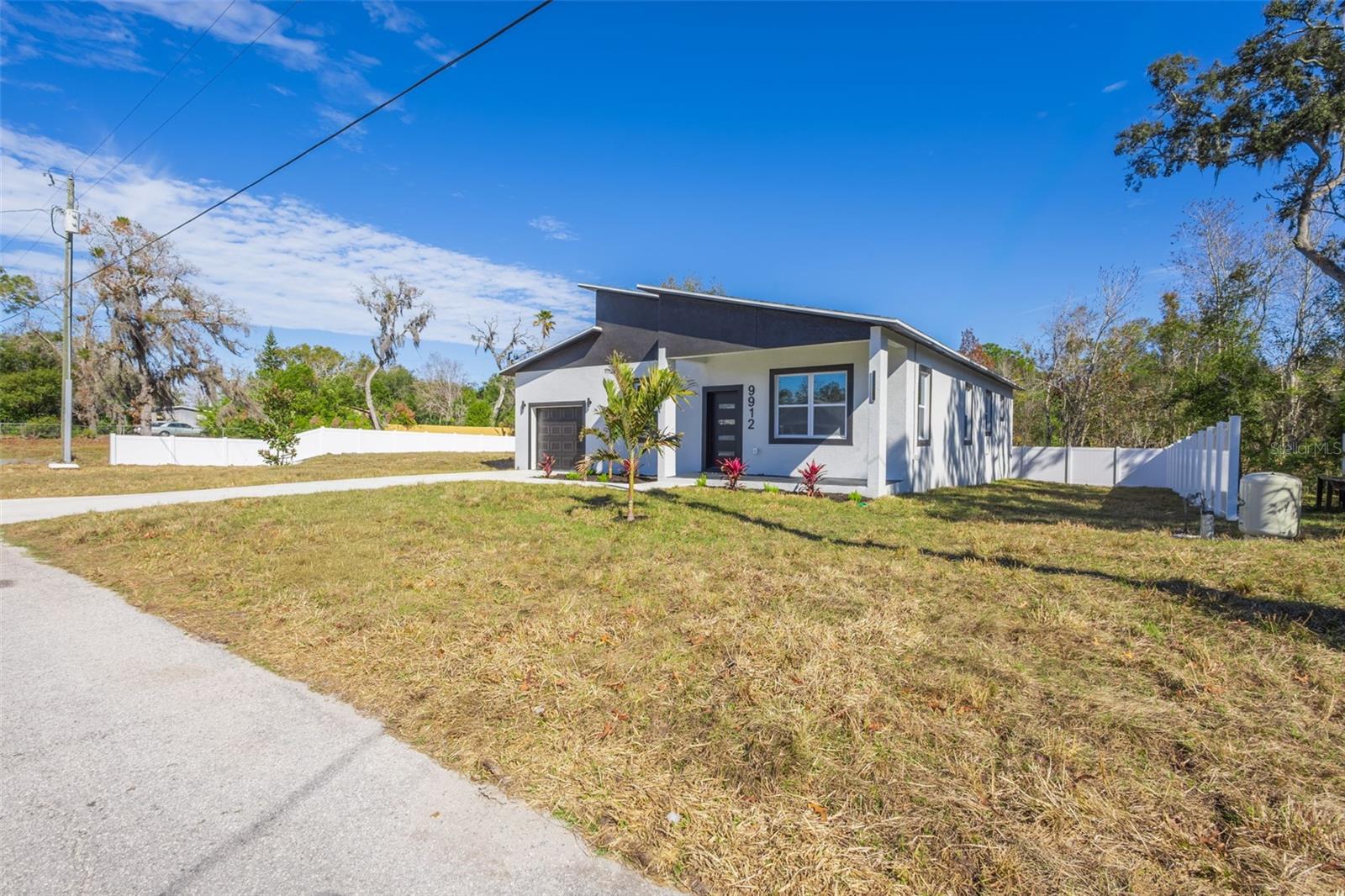 SUNSHINE RANCHES #2 - Residential Lease