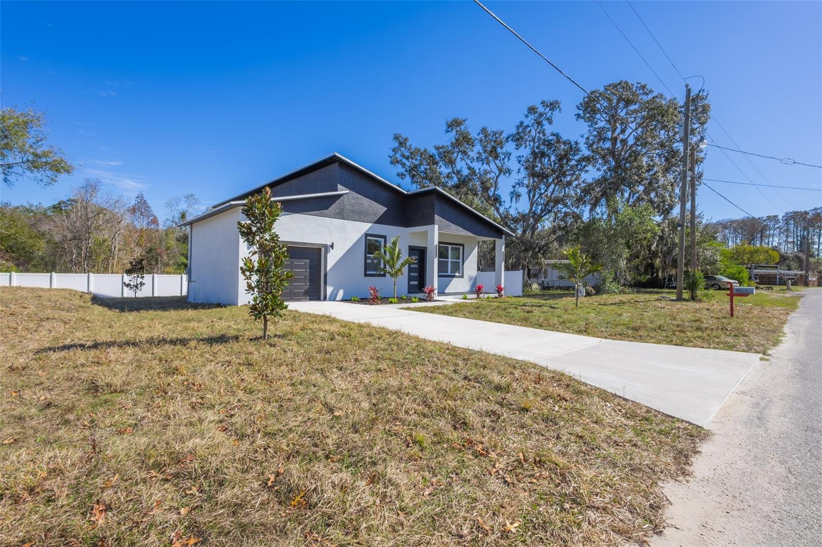 SUNSHINE RANCHES #2 - Residential Lease