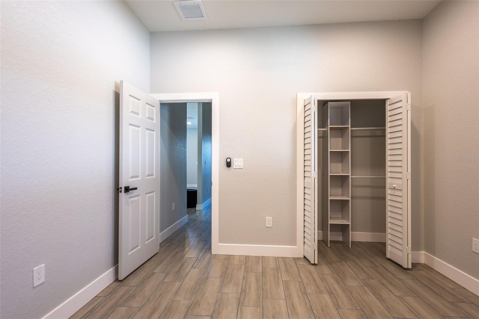 SUNSHINE RANCHES #2 - Residential Lease