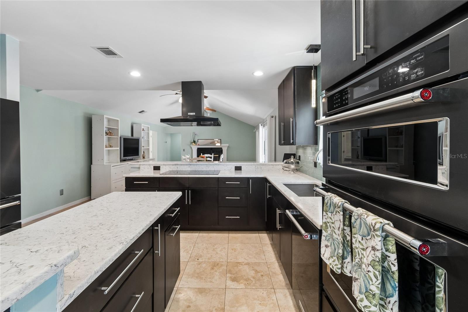 HOOD LANDING LAKES - Residential