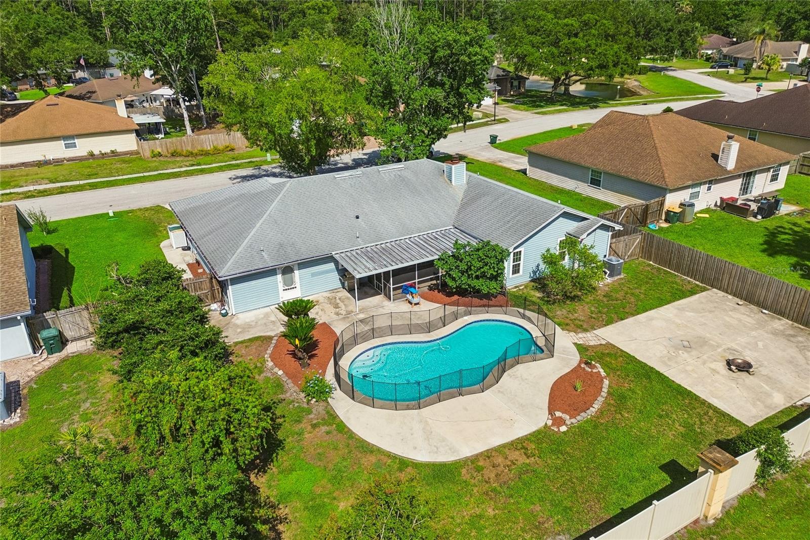 HOOD LANDING LAKES - Residential