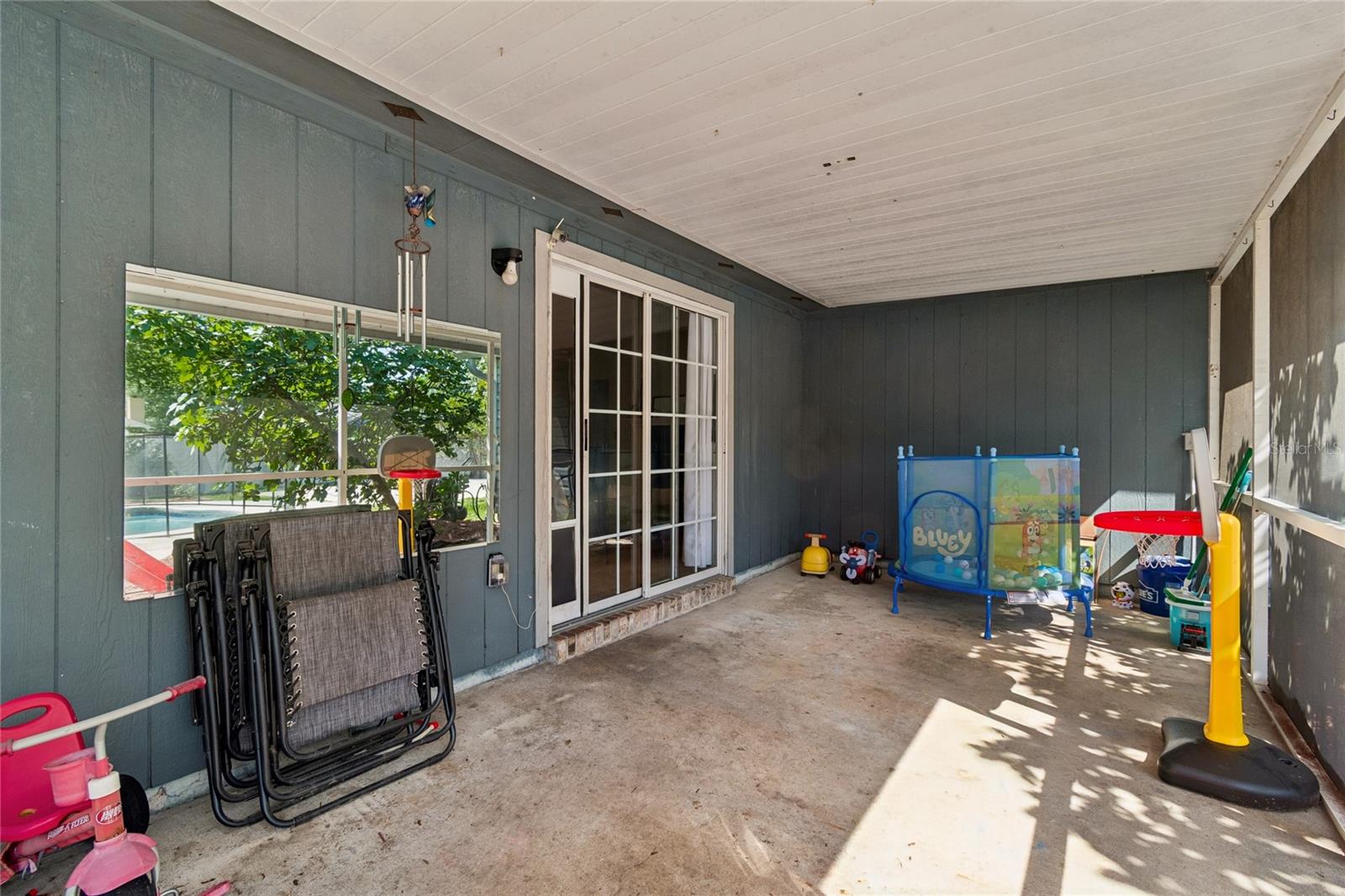 HOOD LANDING LAKES - Residential