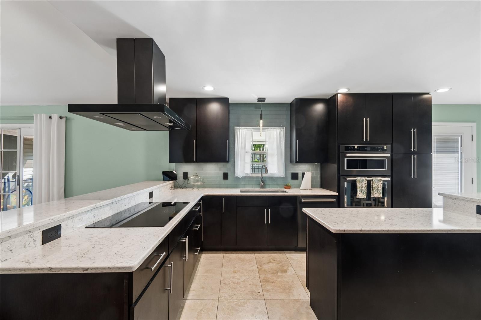 HOOD LANDING LAKES - Residential