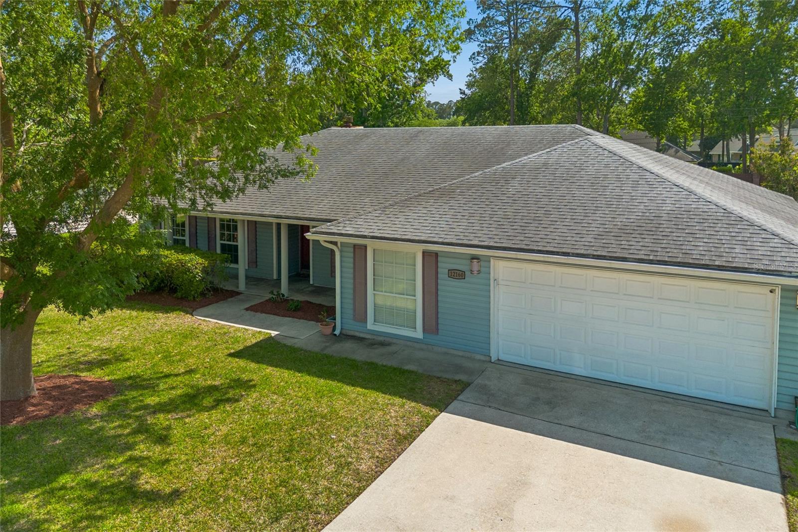 HOOD LANDING LAKES - Residential