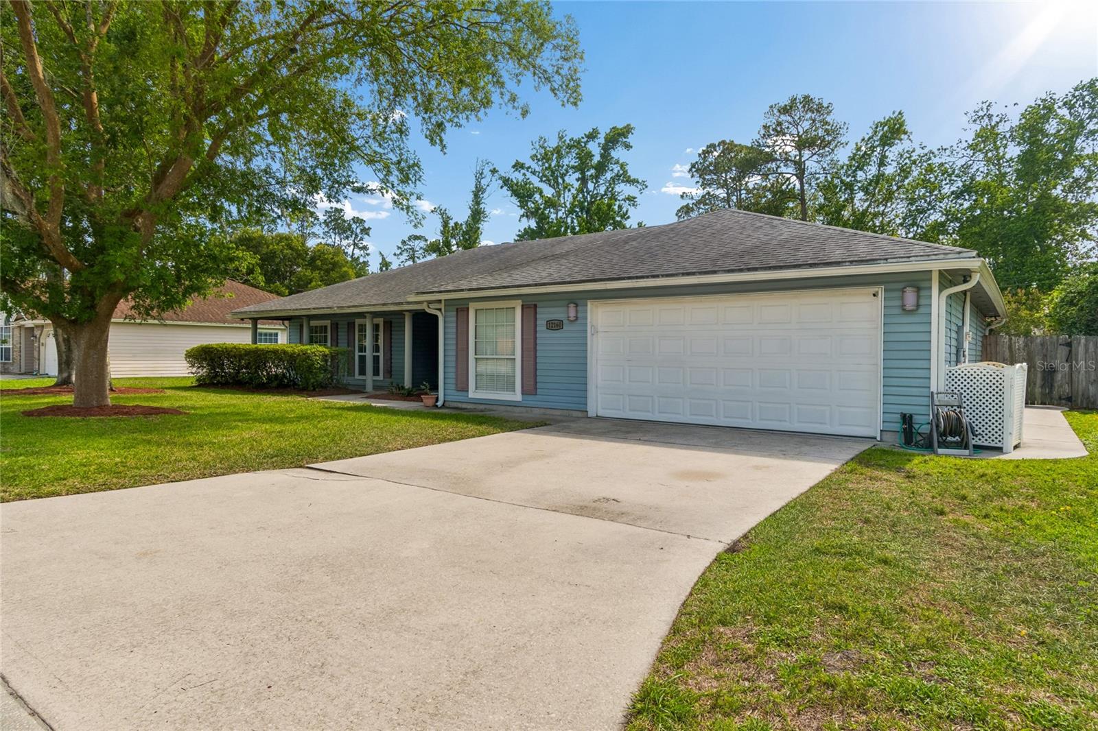 HOOD LANDING LAKES - Residential