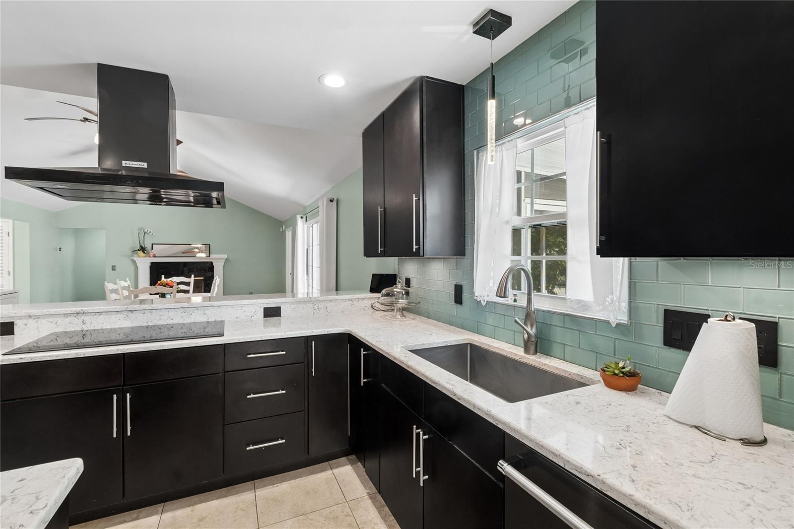 HOOD LANDING LAKES - Residential