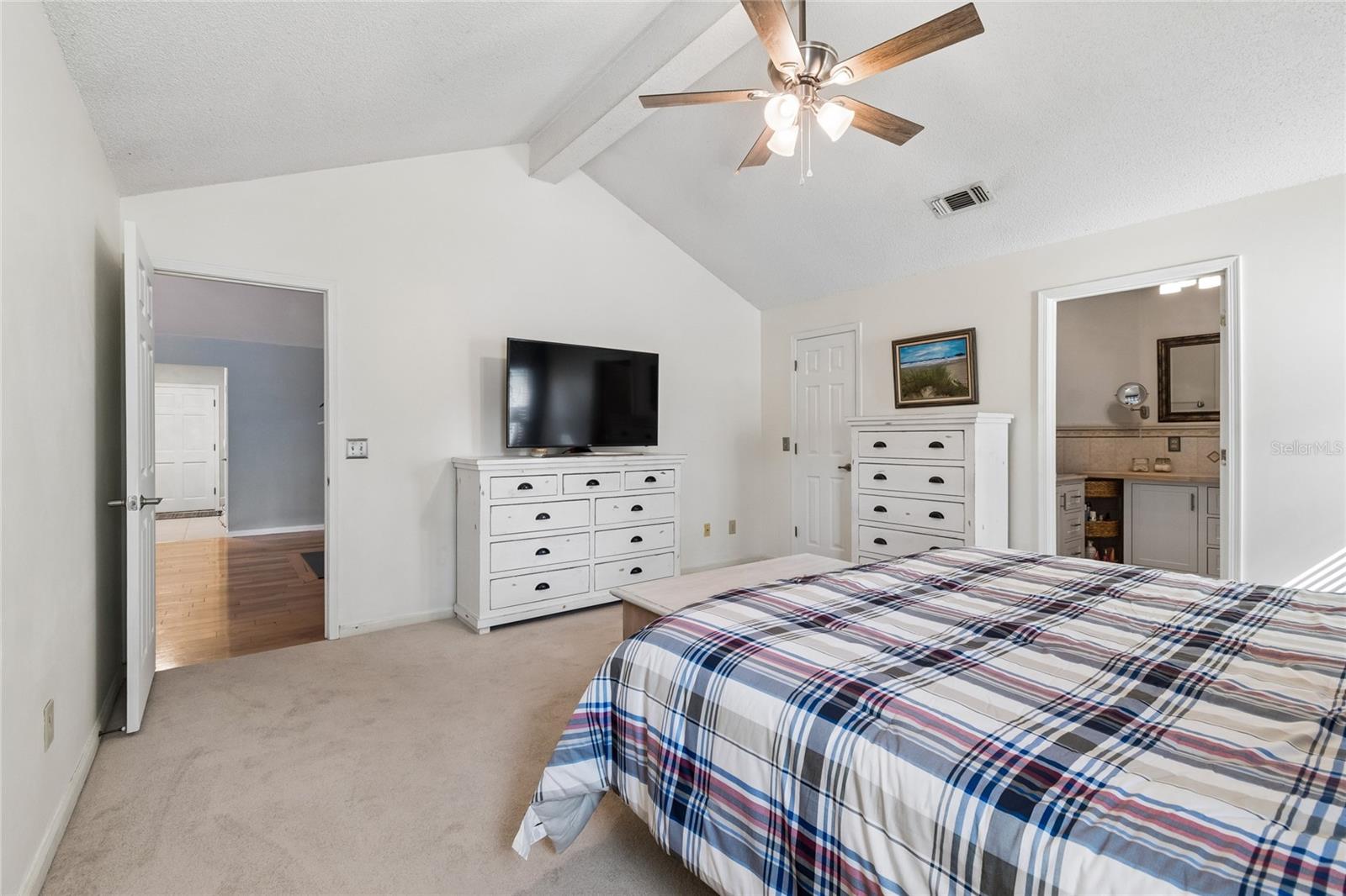 HOOD LANDING LAKES - Residential