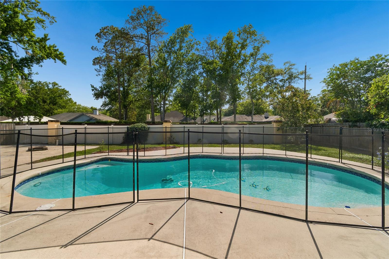 HOOD LANDING LAKES - Residential