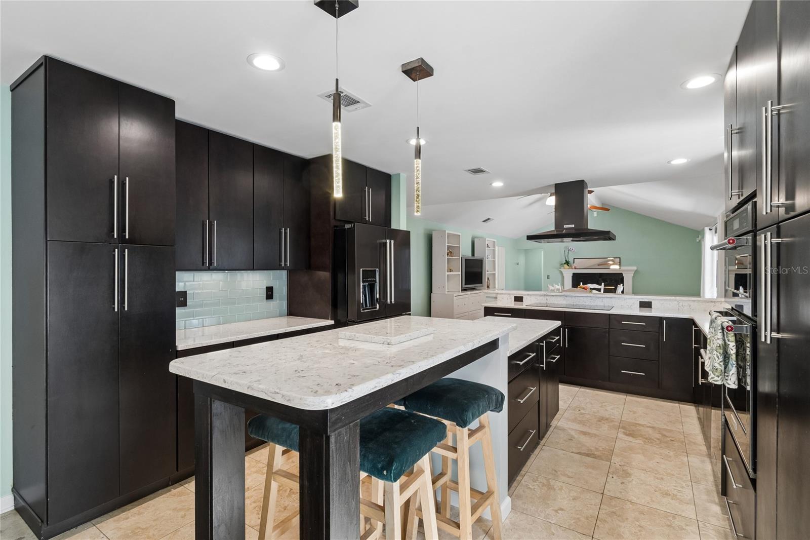 HOOD LANDING LAKES - Residential