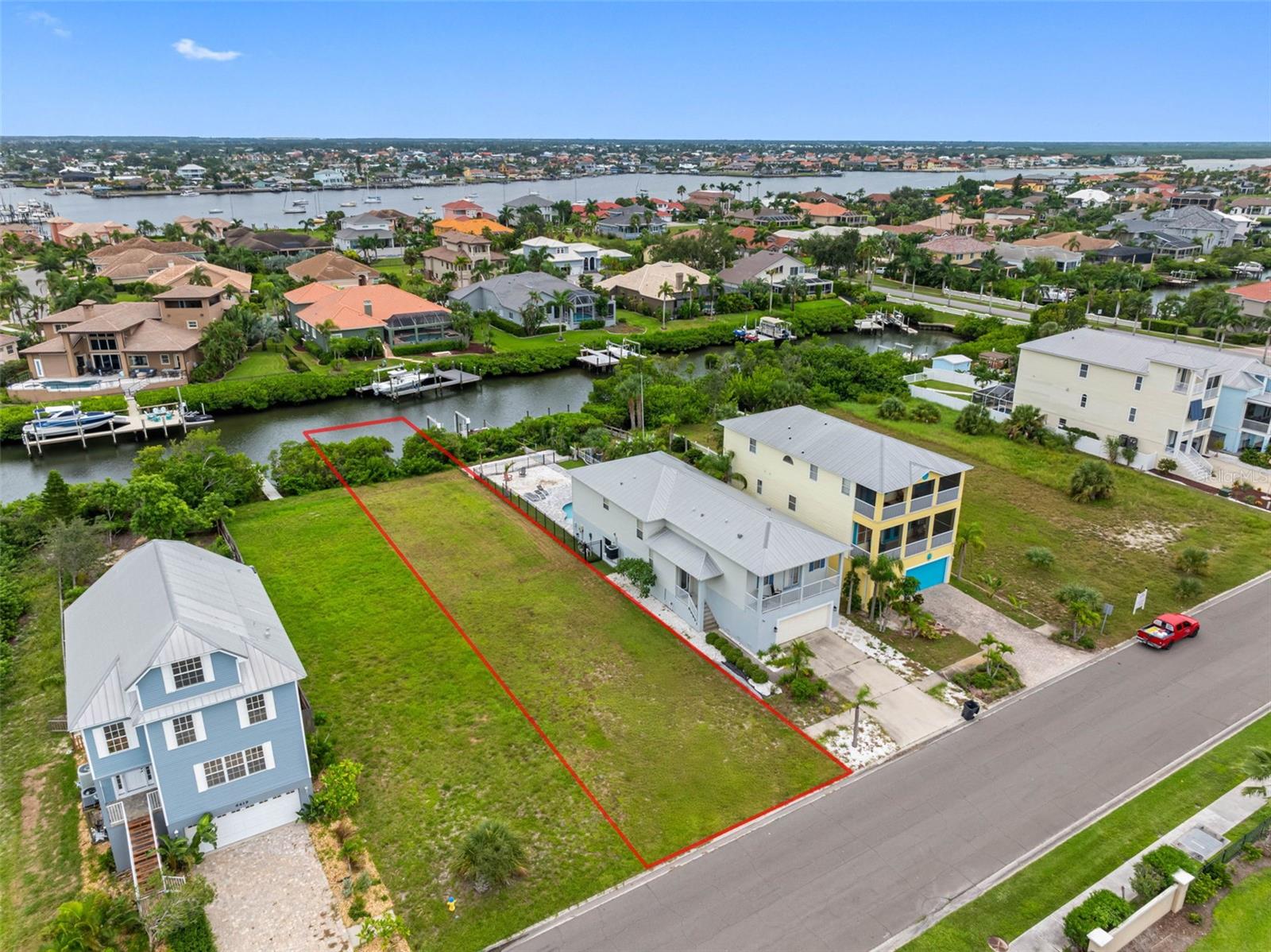 APOLLO KEY VILLAGE - Land