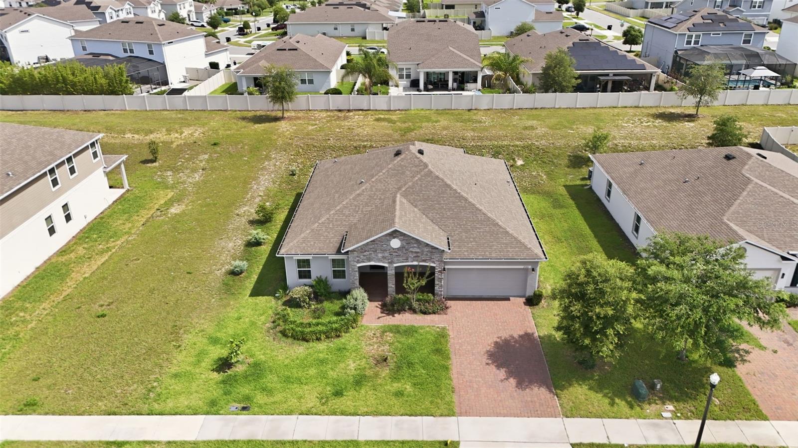 CARRIAGE HILL PH 2 101/47 LOT 73 - Residential