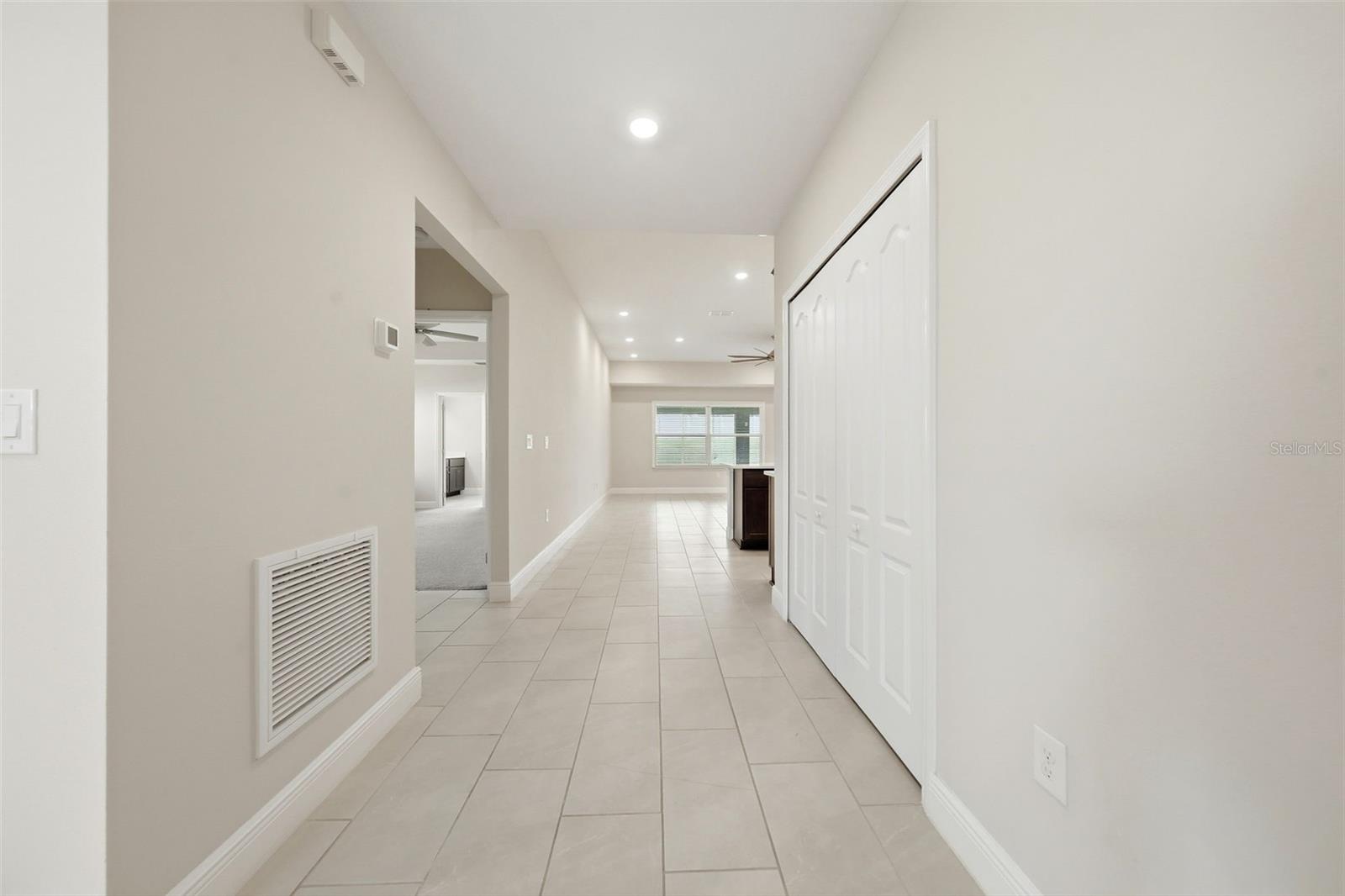 CARRIAGE HILL PH 2 101/47 LOT 73 - Residential