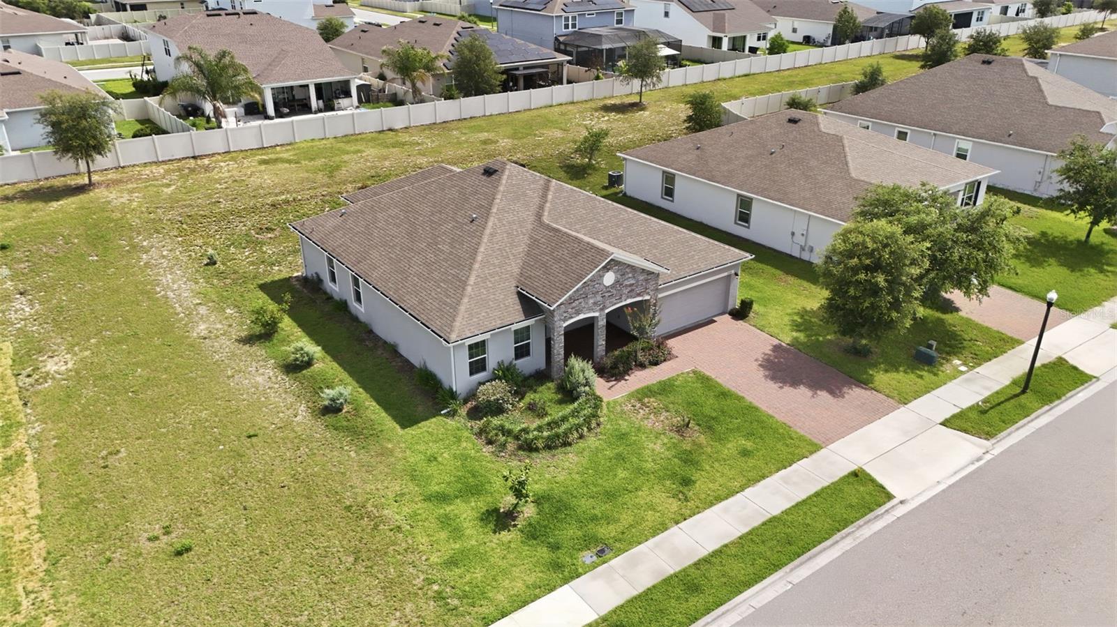 CARRIAGE HILL PH 2 101/47 LOT 73 - Residential