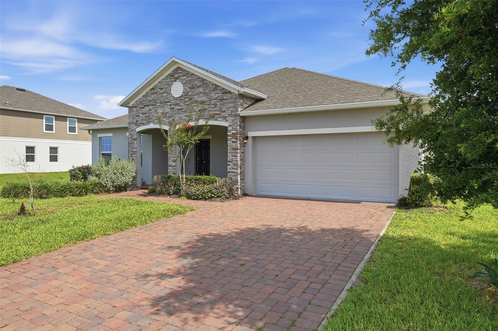 CARRIAGE HILL PH 2 101/47 LOT 73 - Residential