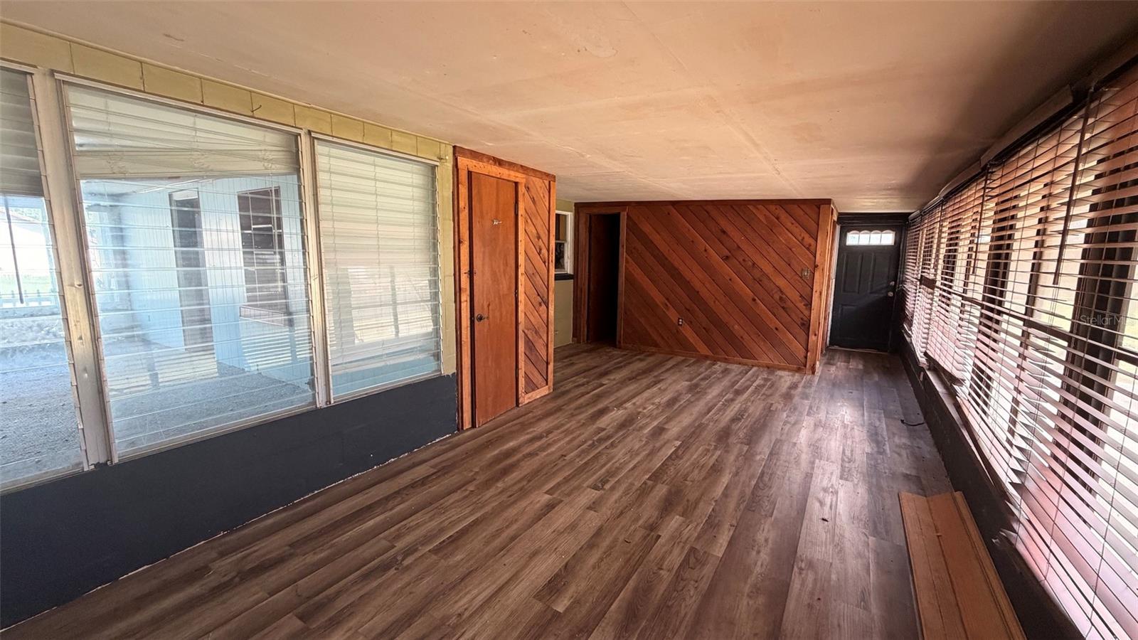 INVERNESS HIGHLANDS SOUTH - Residential