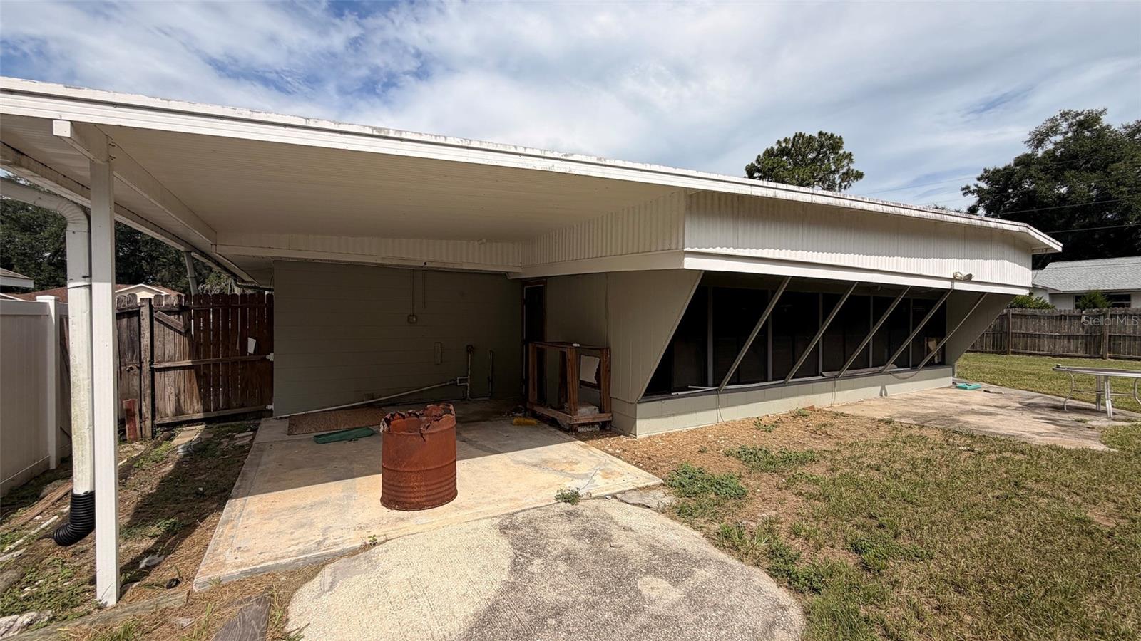 INVERNESS HIGHLANDS SOUTH - Residential