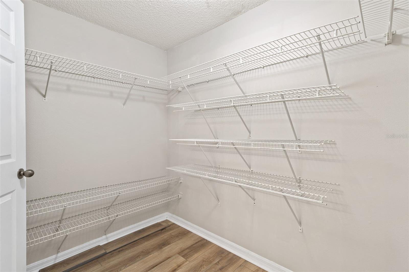 HP/THE LINKS - Residential Lease