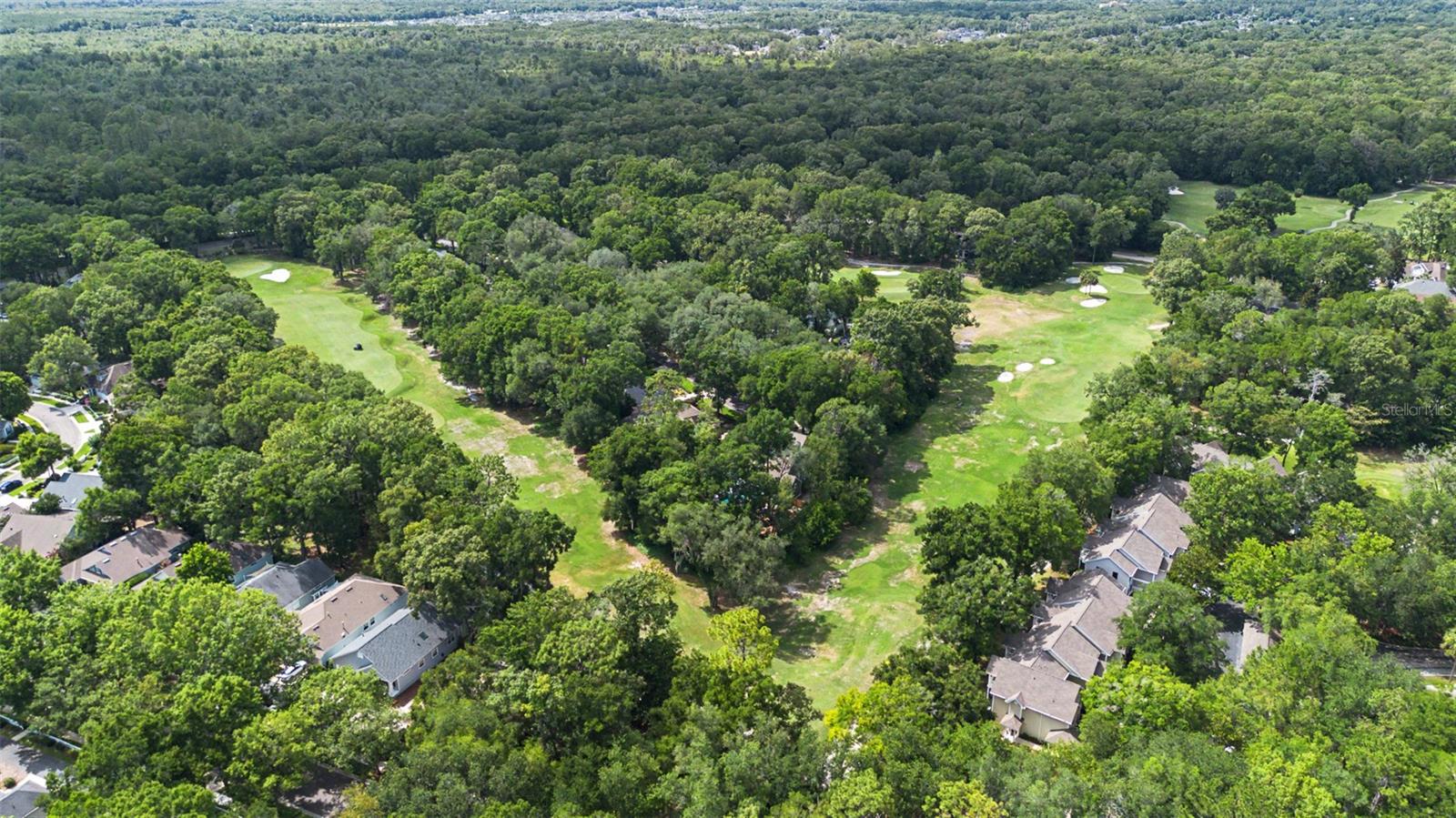 HP/THE LINKS - Residential Lease