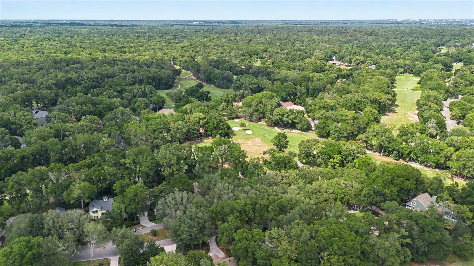 HP/THE LINKS - Residential Lease
