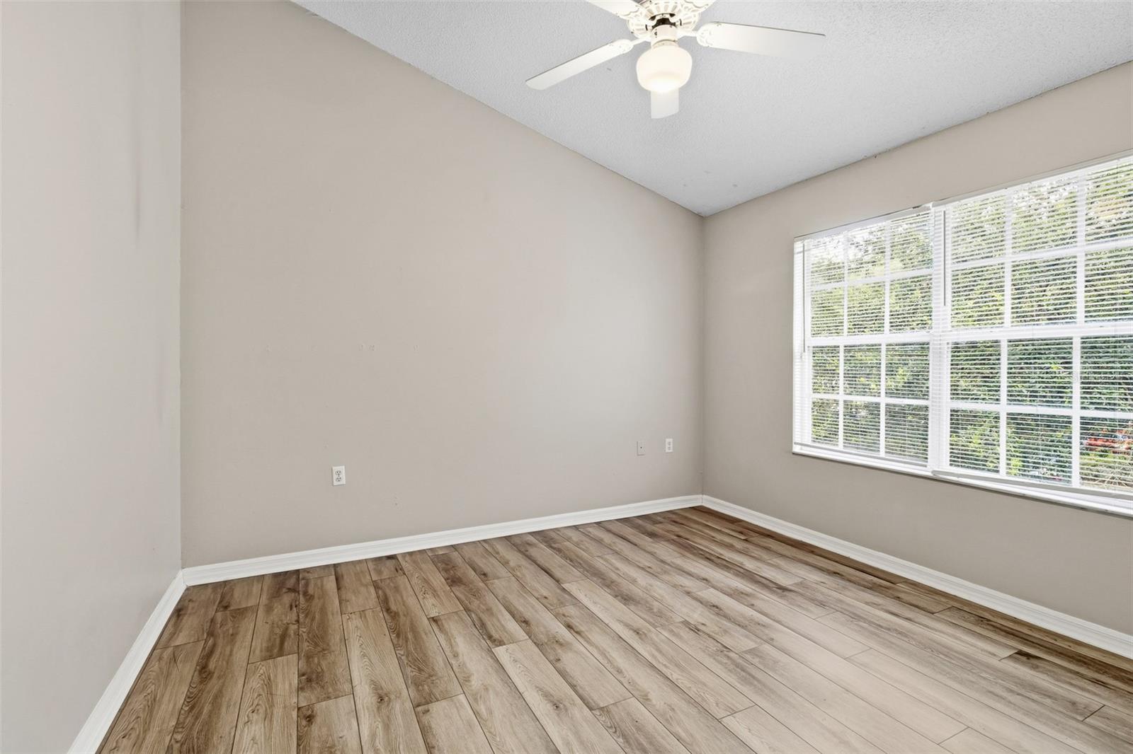 HP/THE LINKS - Residential Lease