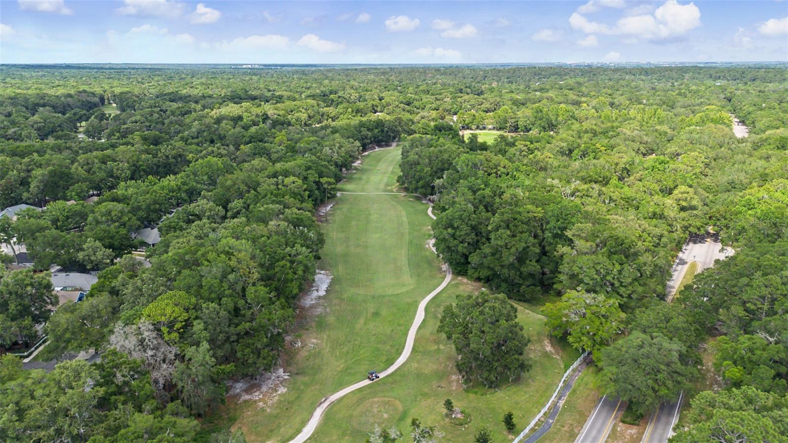 HP/THE LINKS - Residential Lease