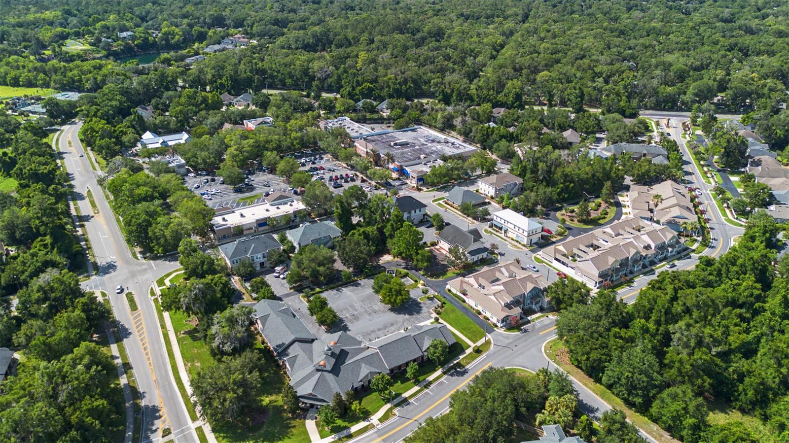 HP/THE LINKS - Residential Lease